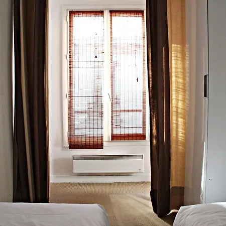 Appartamento Faubourg Saint Martin3 Parigi